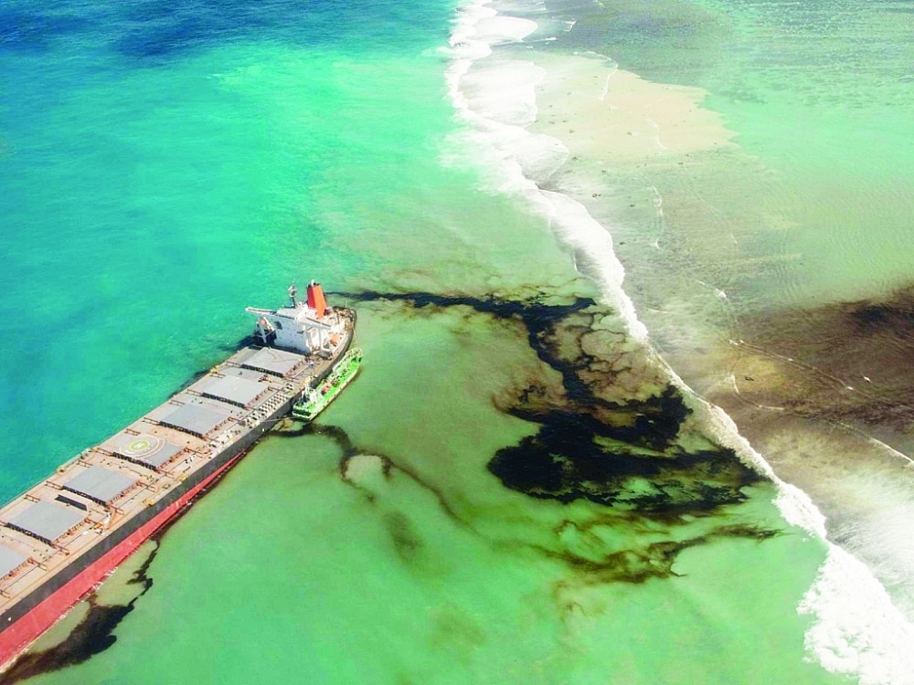Sự cố tràn dầu gây ảnh hưởng nghiêm trọng tới môi trường biển